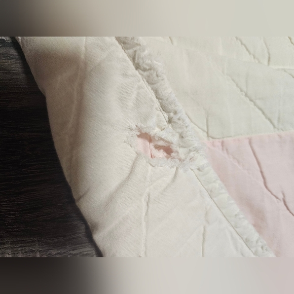 Sunbonnett Quilt 74 by 84 Antique - Picture 6 of 11